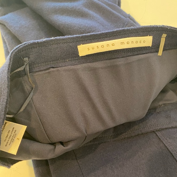 Susana Monaco Elegant Strapless Large Button Dress - Picture 7 of 7